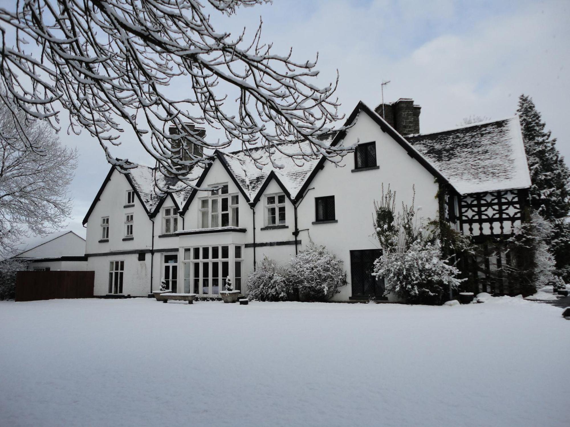 Maesmawr Hall Hotel Caersws Exterior foto